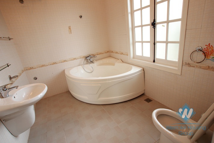 Beautiful house with nice garden for lease in Au co st, Tay Ho District